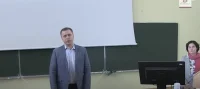 Dlaczego siedzenie czasami nie jest złe, a aktywność fizyczna jest? Stanisław Czyż (AWF)